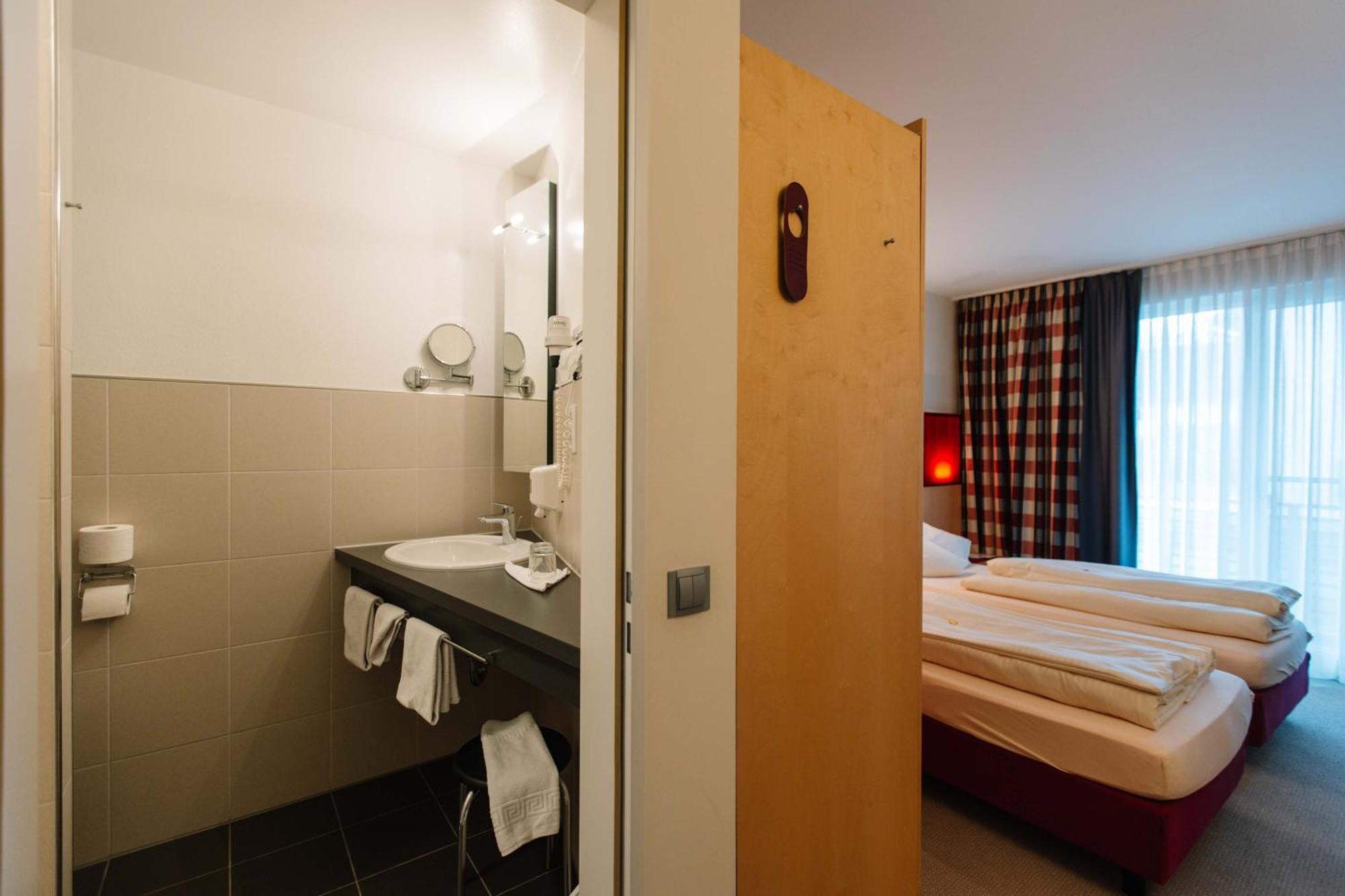 Landhotel Gasthof Drexler Gbr Фюрщенфелдбрук Екстериор снимка