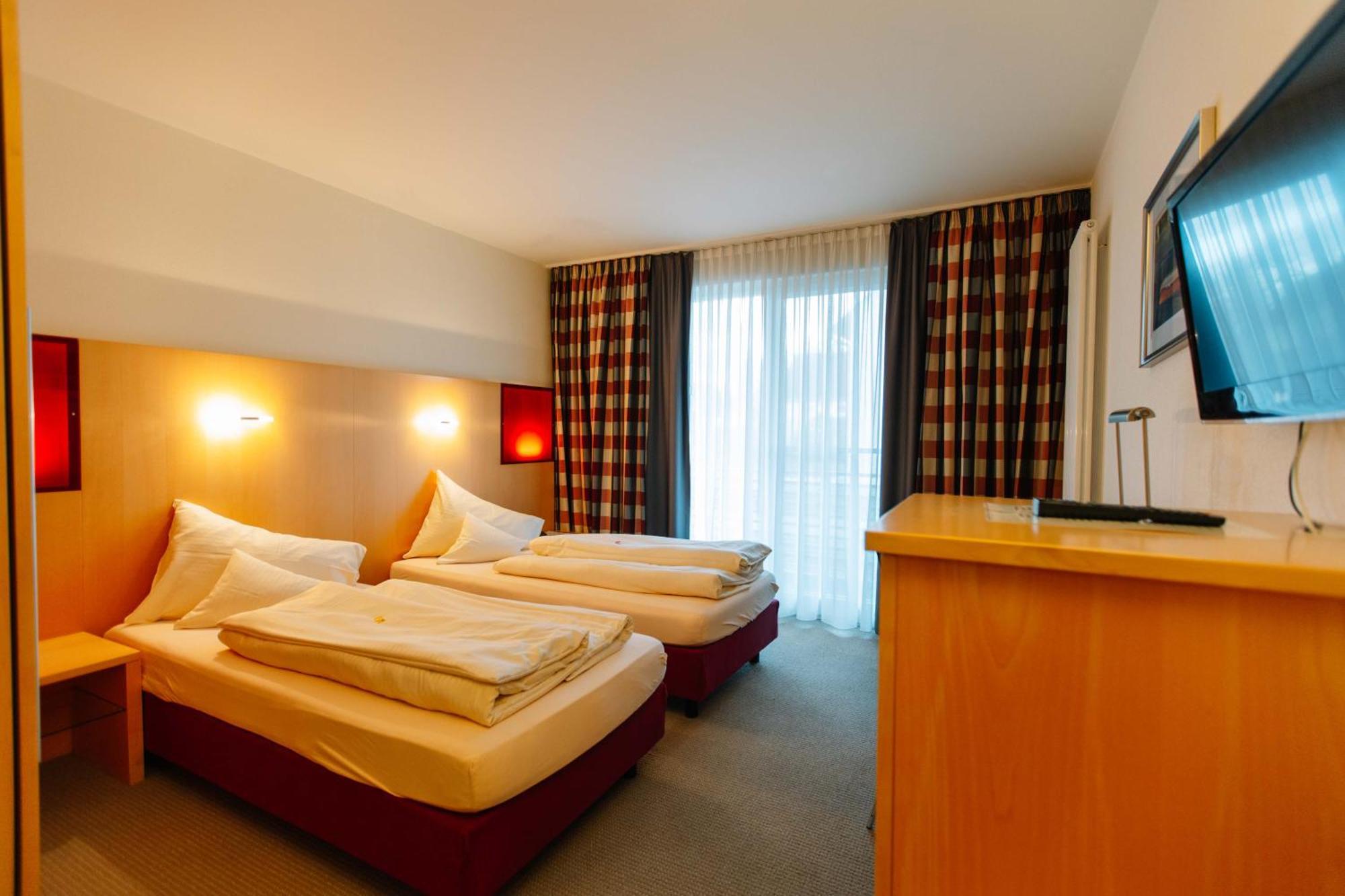 Landhotel Gasthof Drexler Gbr Фюрщенфелдбрук Екстериор снимка